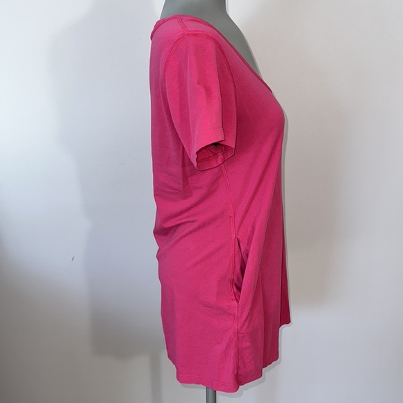 Lululemon Luscious Short Sleeve Pocket Tee - Picture 5 of 14